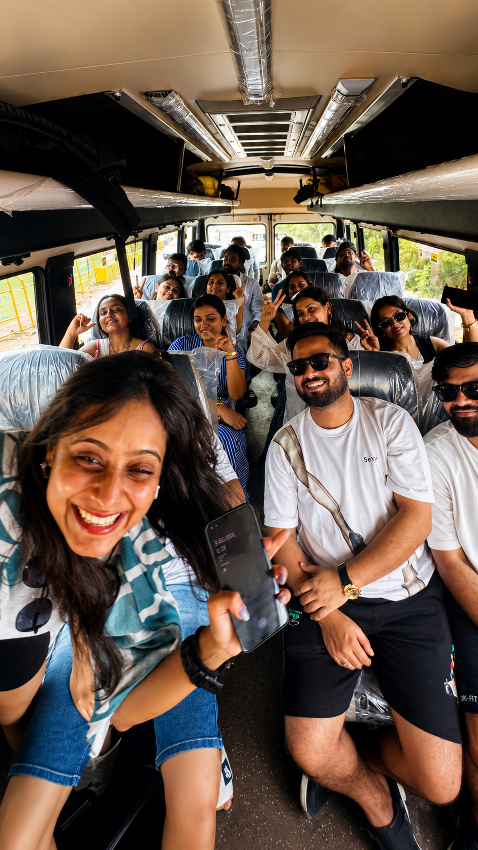 Friends travelling together with PingGovio Trips
